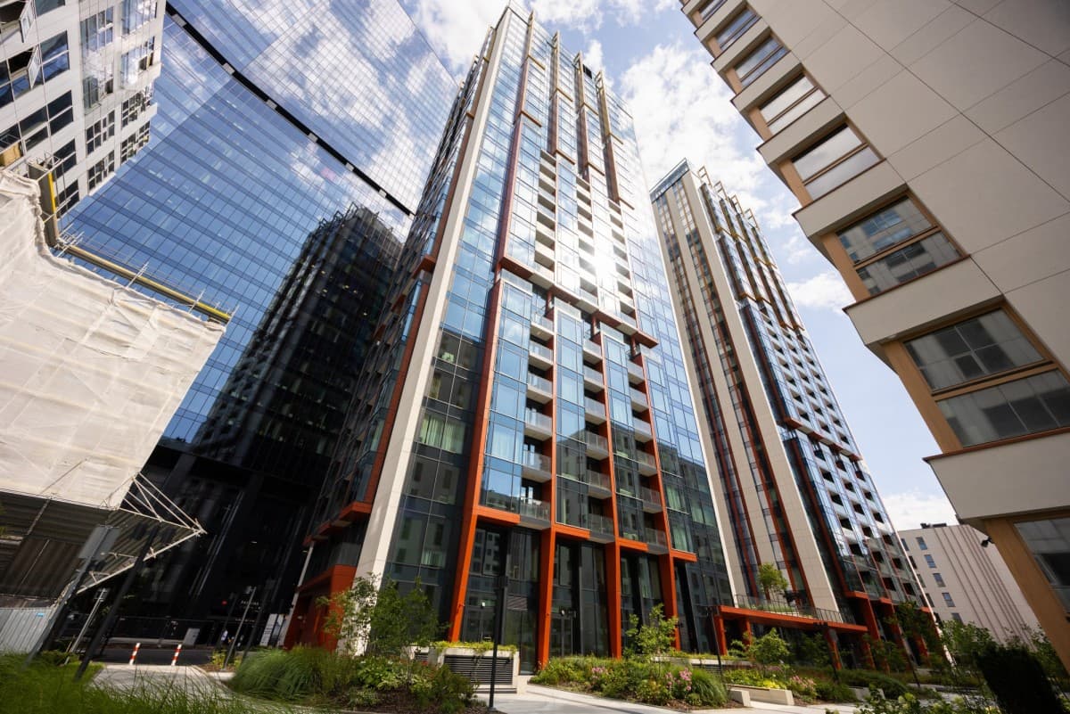 Luxury 86 m² apartment on the 28th floor – 29