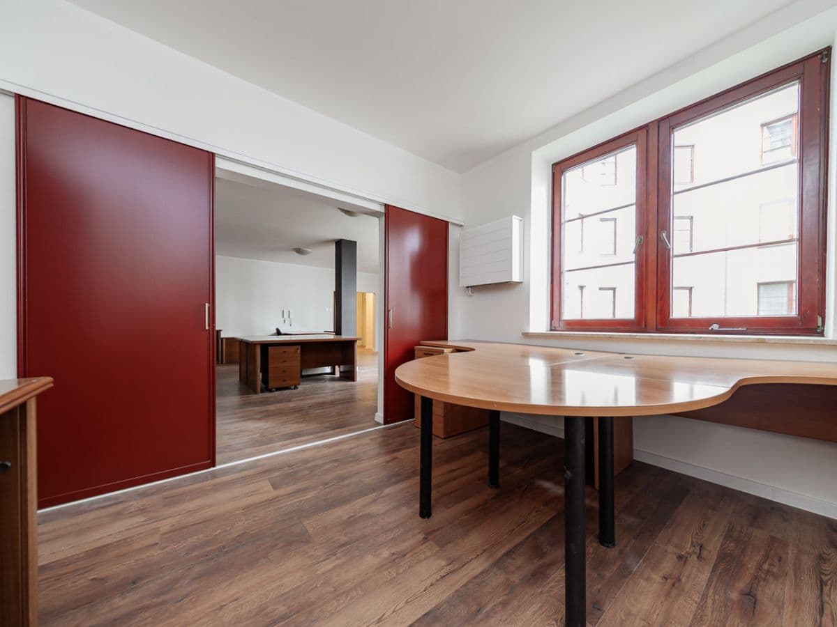 Spacious 180 m² apartment with flexible design options – 3