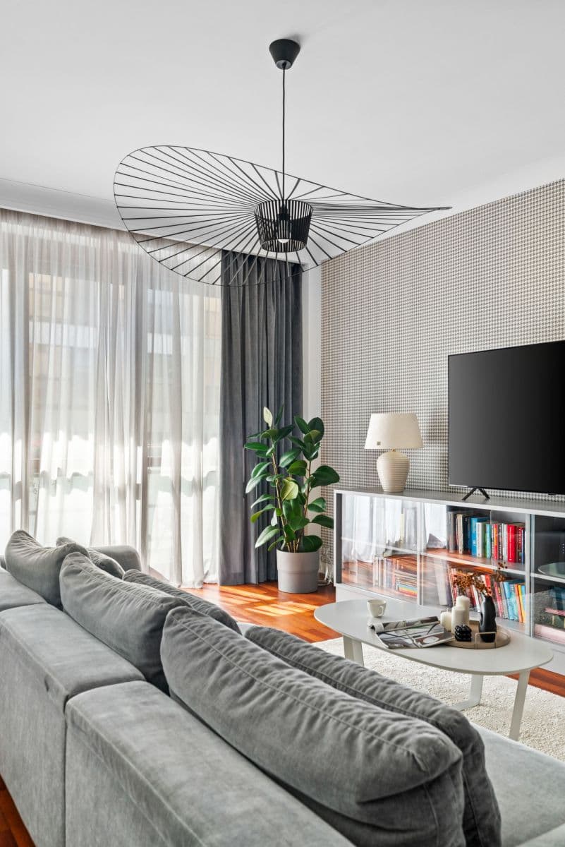 Spacious 4-room apartment in Mokotów, ready to move in – 25
