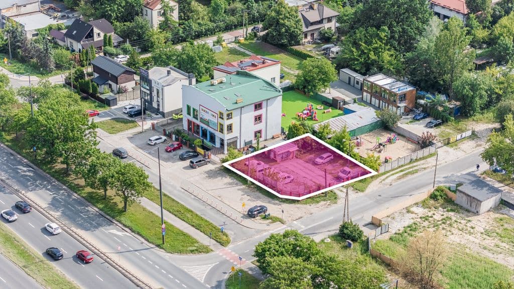 Investment plot with zoning for office, services, restaurant – 5