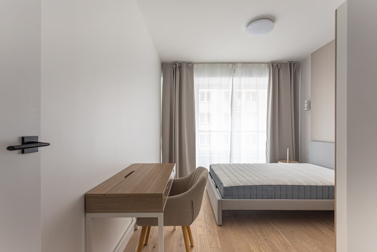 Modern 2-bedroom apartment near Rondo ONZ metro – 9