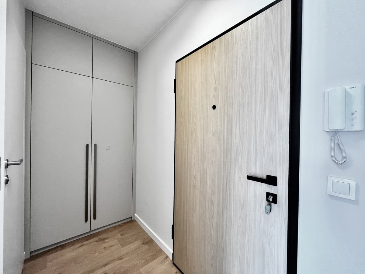 Modern 2-room apartment near downtown Warsaw – 9