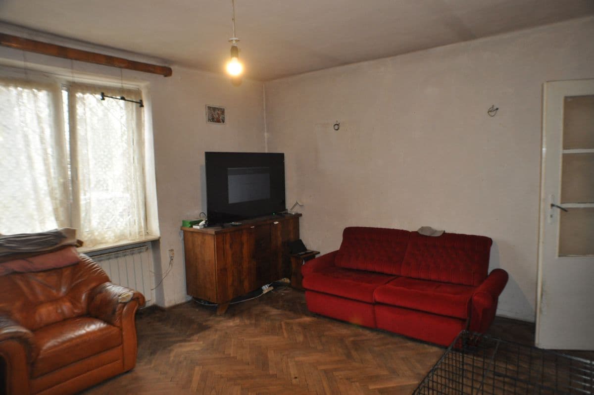 Home in quiet green area, quick access to Warsaw – 2