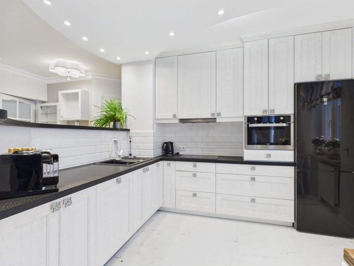 Apartment near Natolin Metro with parking – 3