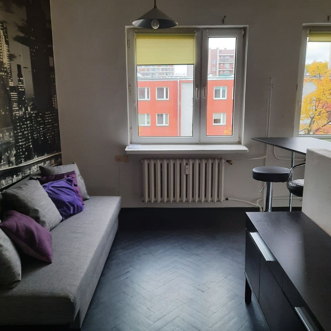 Cozy 2-room apartment with balcony in Żoliborz – 1
