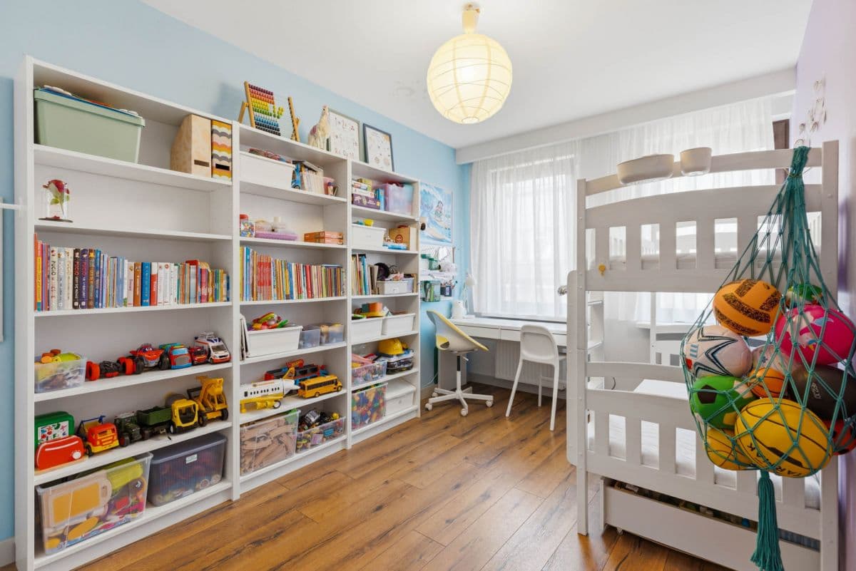 Cozy three-room apartment with large loggia – 7