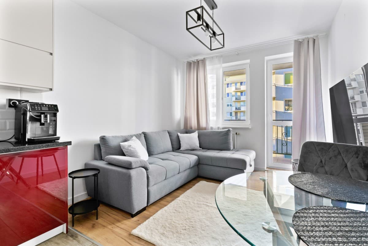Cozy 2-room apartment with large balcony – 6