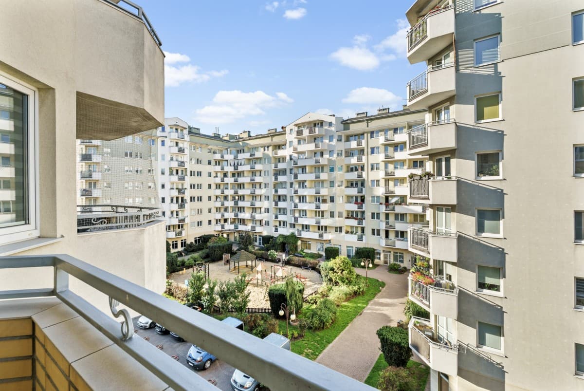 Cozy 2-room apartment with large balcony – 16