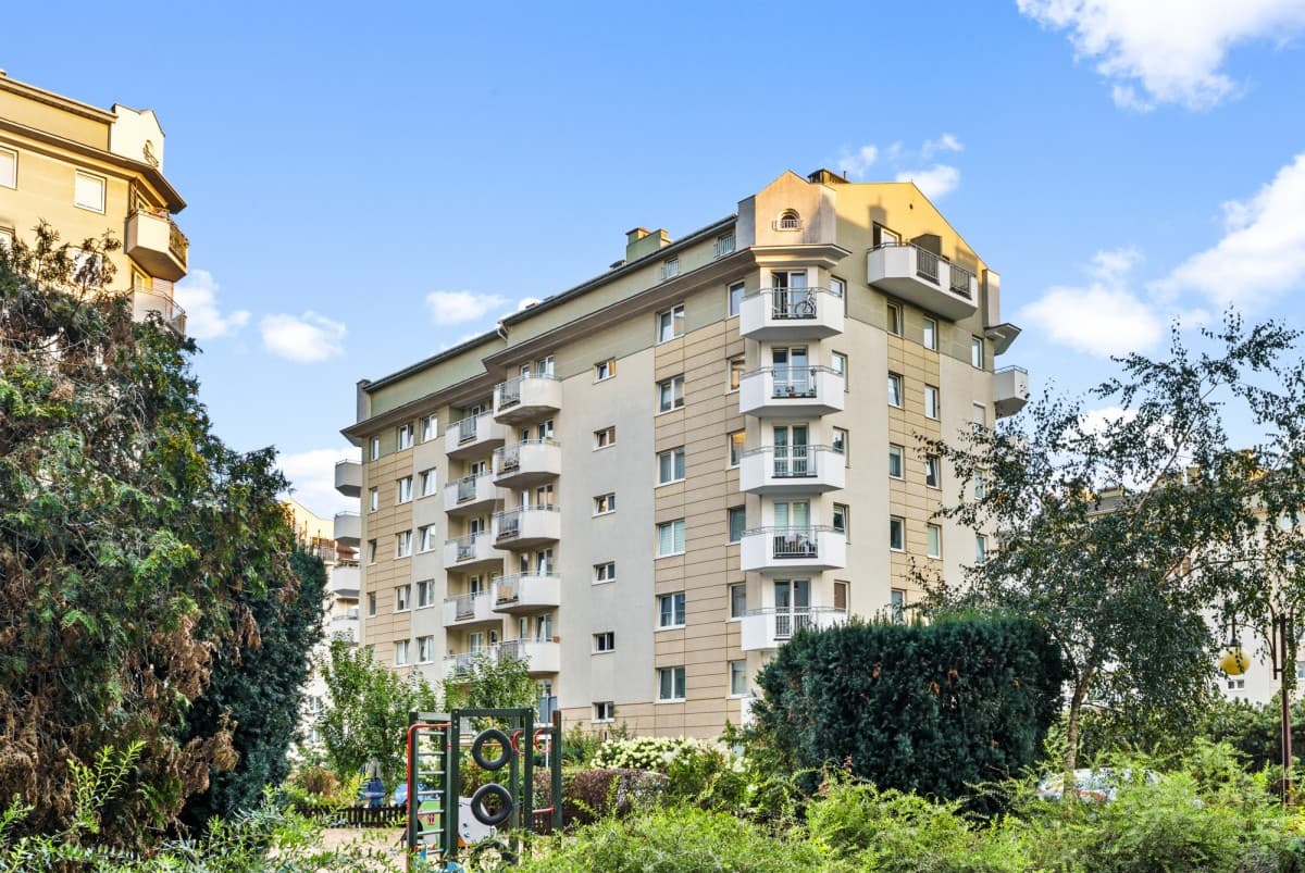 Cozy 2-room apartment with large balcony – 17
