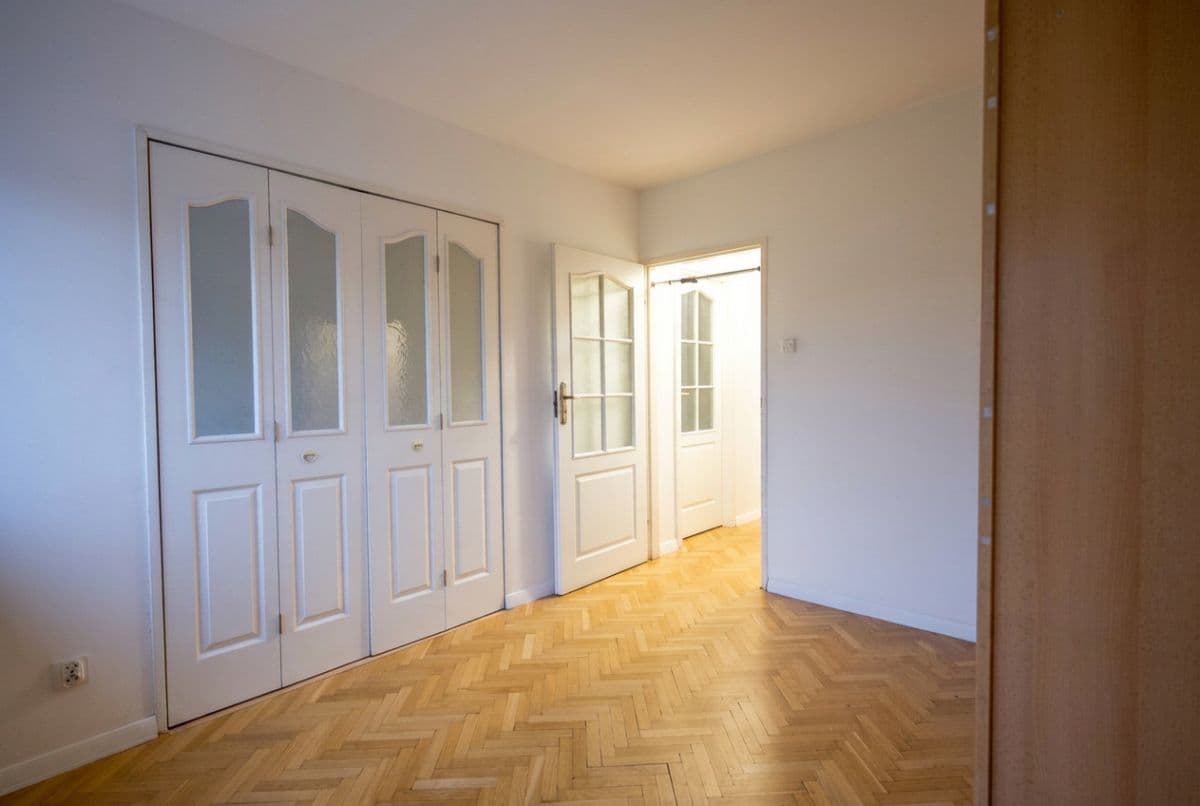 3-room apartment with renovation potential in Bielany – 9