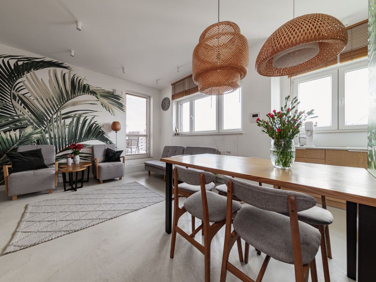 Stylish 4-room apartment with 17 m² terrace – 2