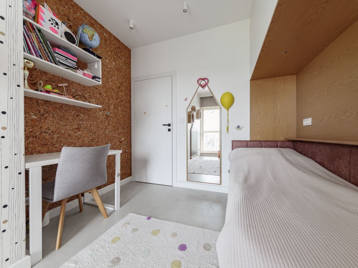 Stylish 4-room apartment with 17 m² terrace – 11