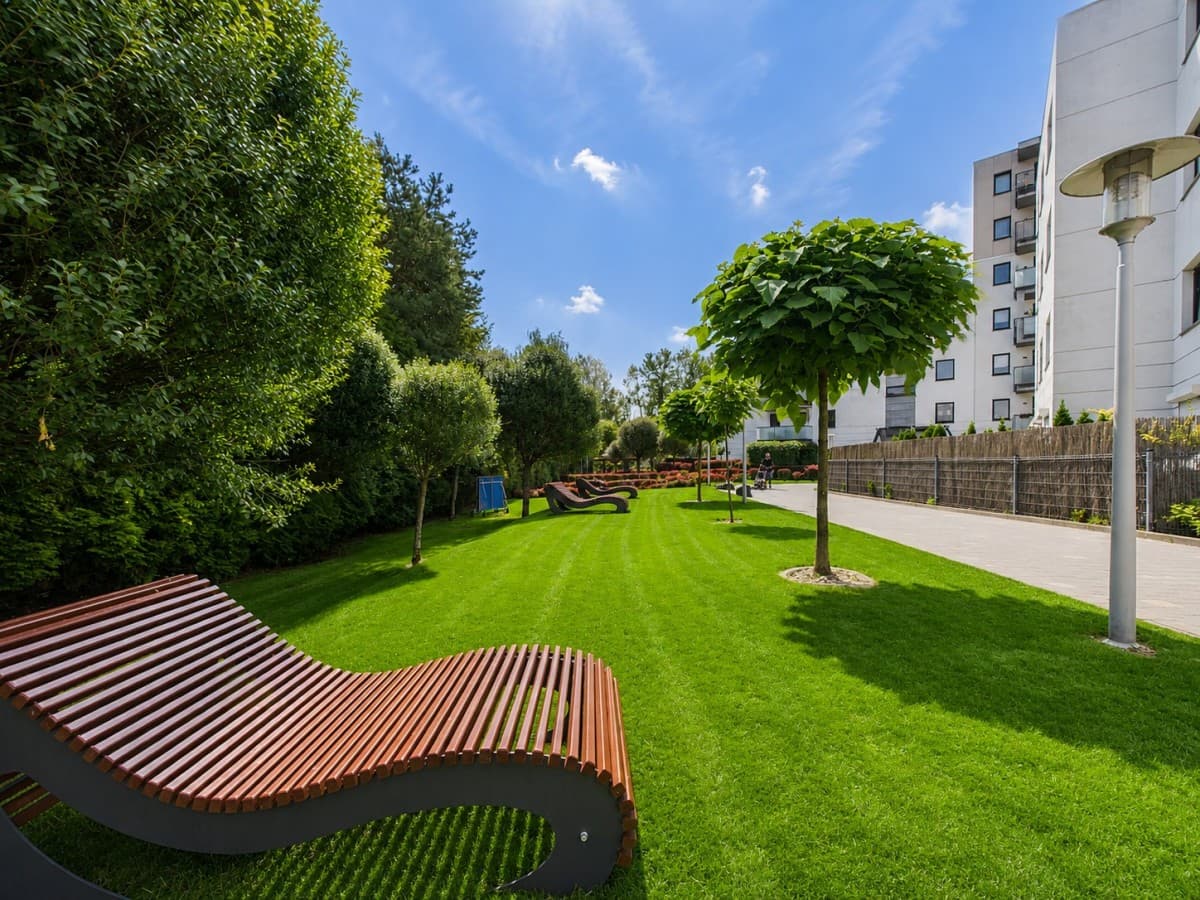 Panoramic view 3-room apartment in Villa Parc – 16