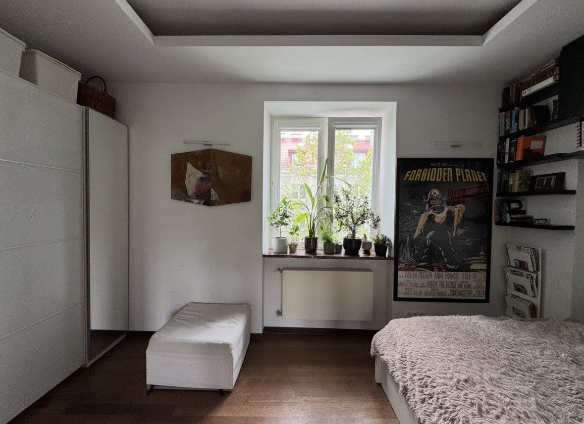 Charming 3-room flat in prime Mokotów location – 8