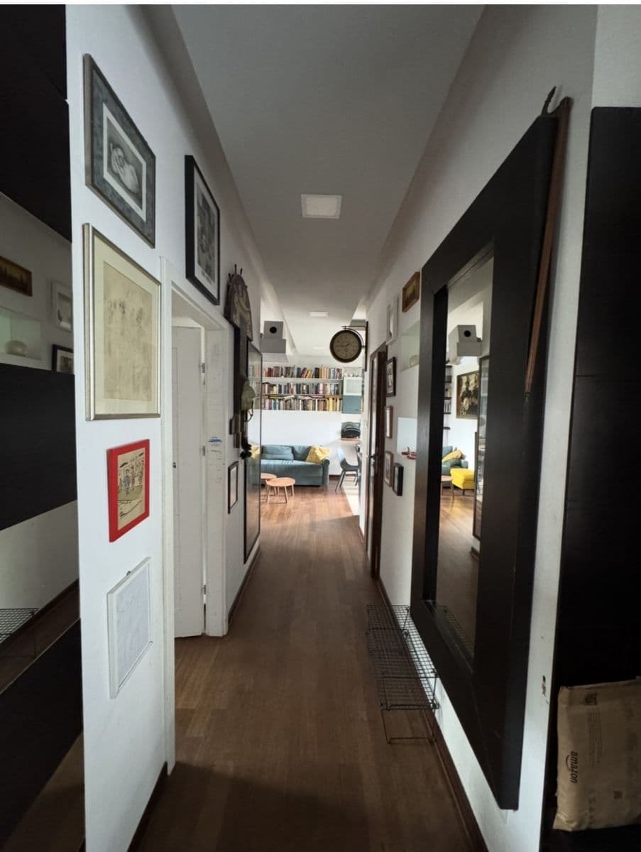 Charming 3-room flat in prime Mokotów location – 9