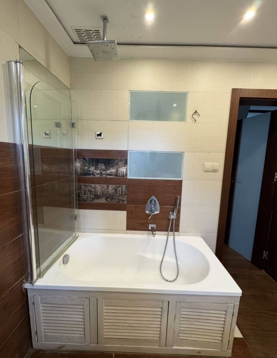 Charming 3-room flat in prime Mokotów location – 10