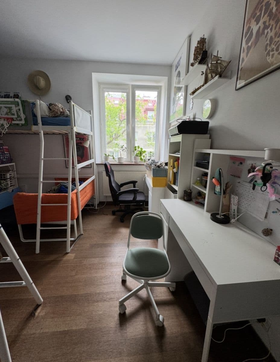 Charming 3-room flat in prime Mokotów location – 13