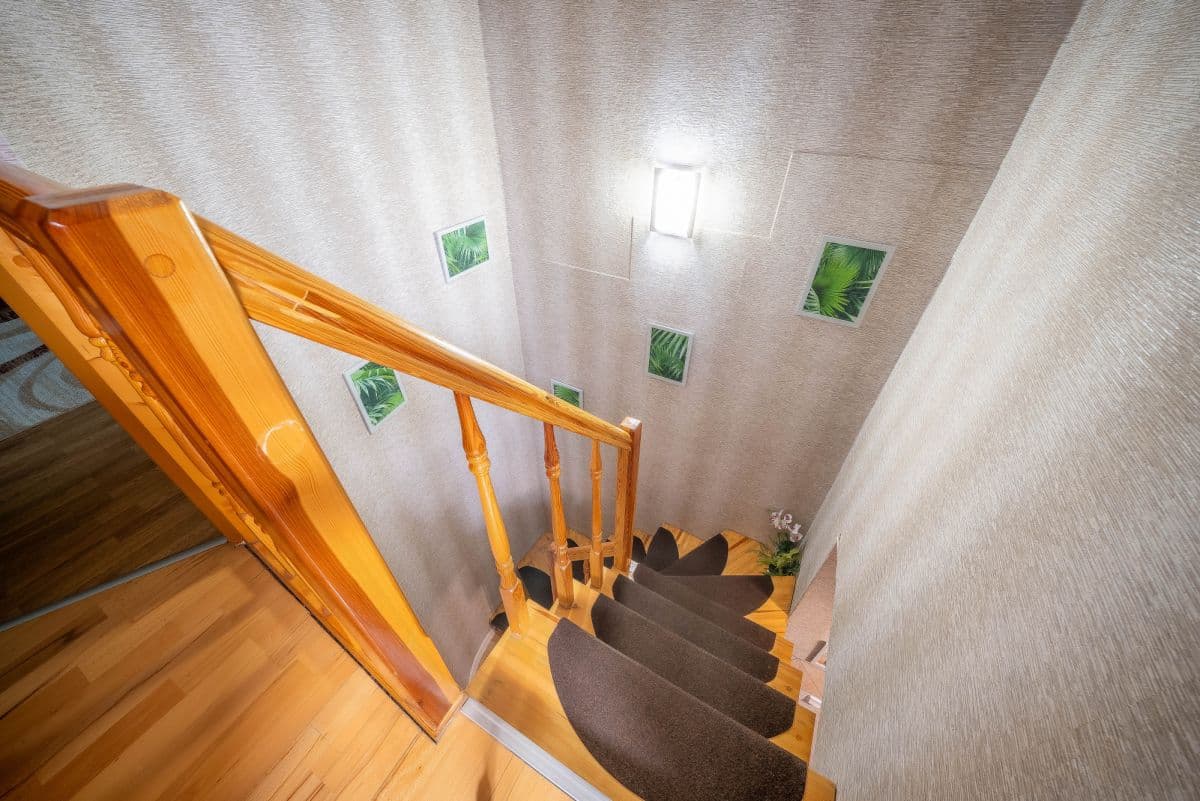 Spacious duplex apartment with two balconies in Piaseczno – 11