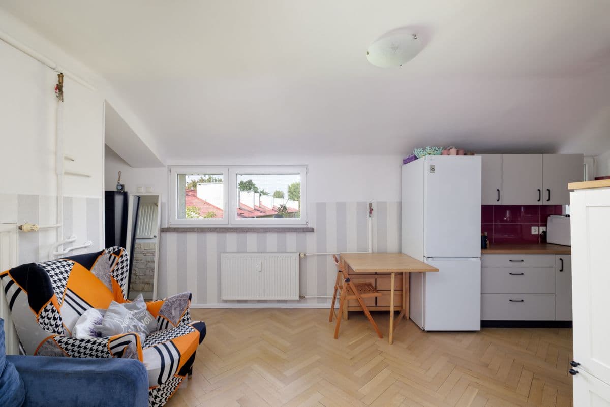 Cozy 2-room apartment with adapted space – 6