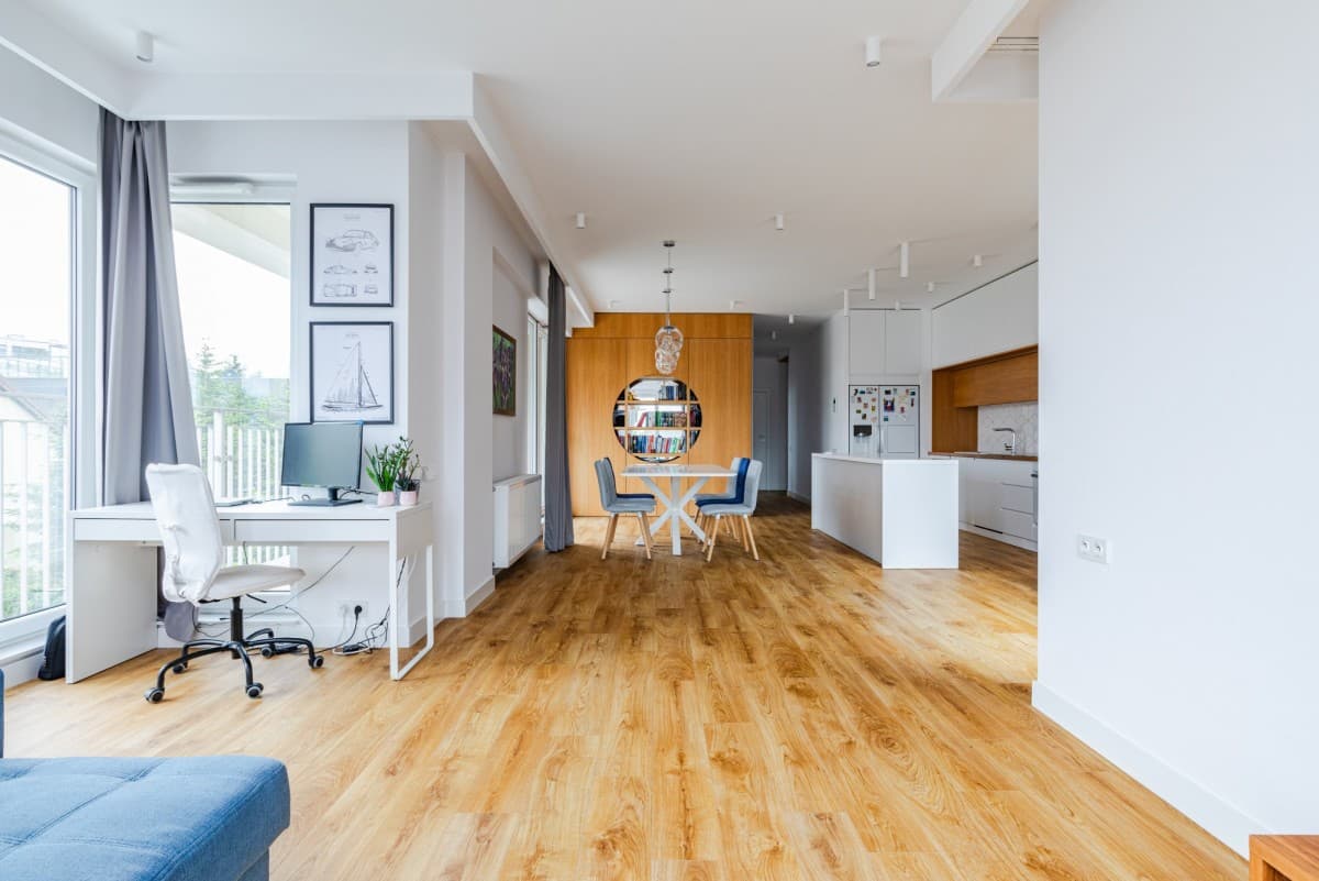 Spacious apartment with 80+ m² terrace near park – 2
