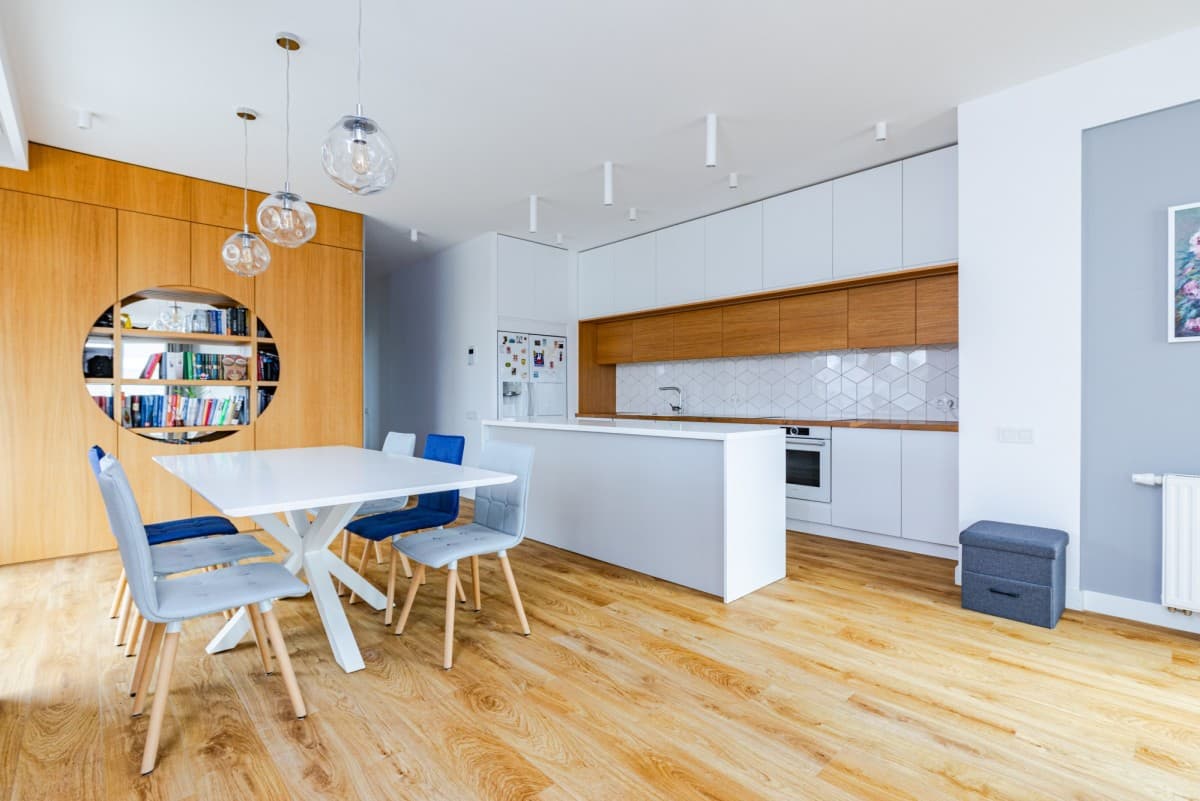 Spacious apartment with 80+ m² terrace near park – 4