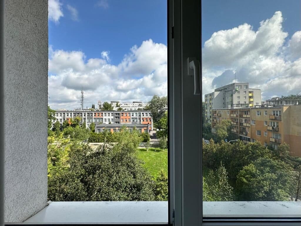 Bright, modern 3-room apartment near Wola Metro – 5