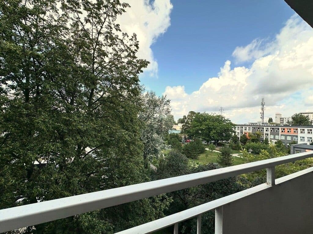 Bright, modern 3-room apartment near Wola Metro – 19