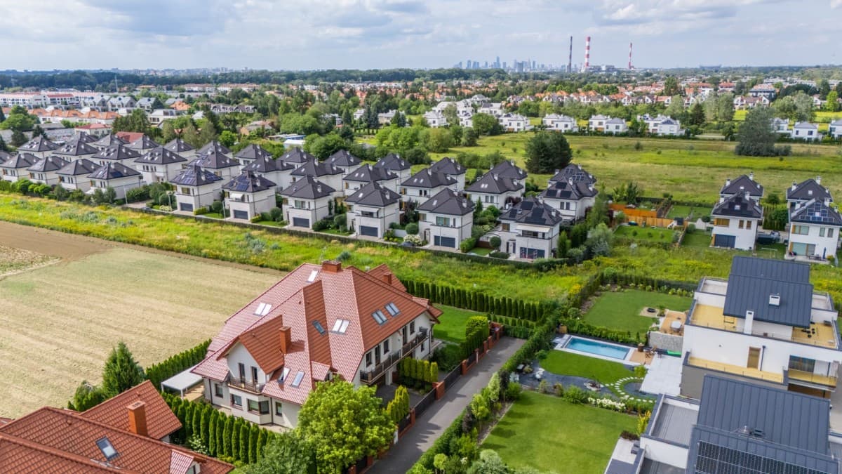 Elegant 7-room twin house with garden and garage – 4