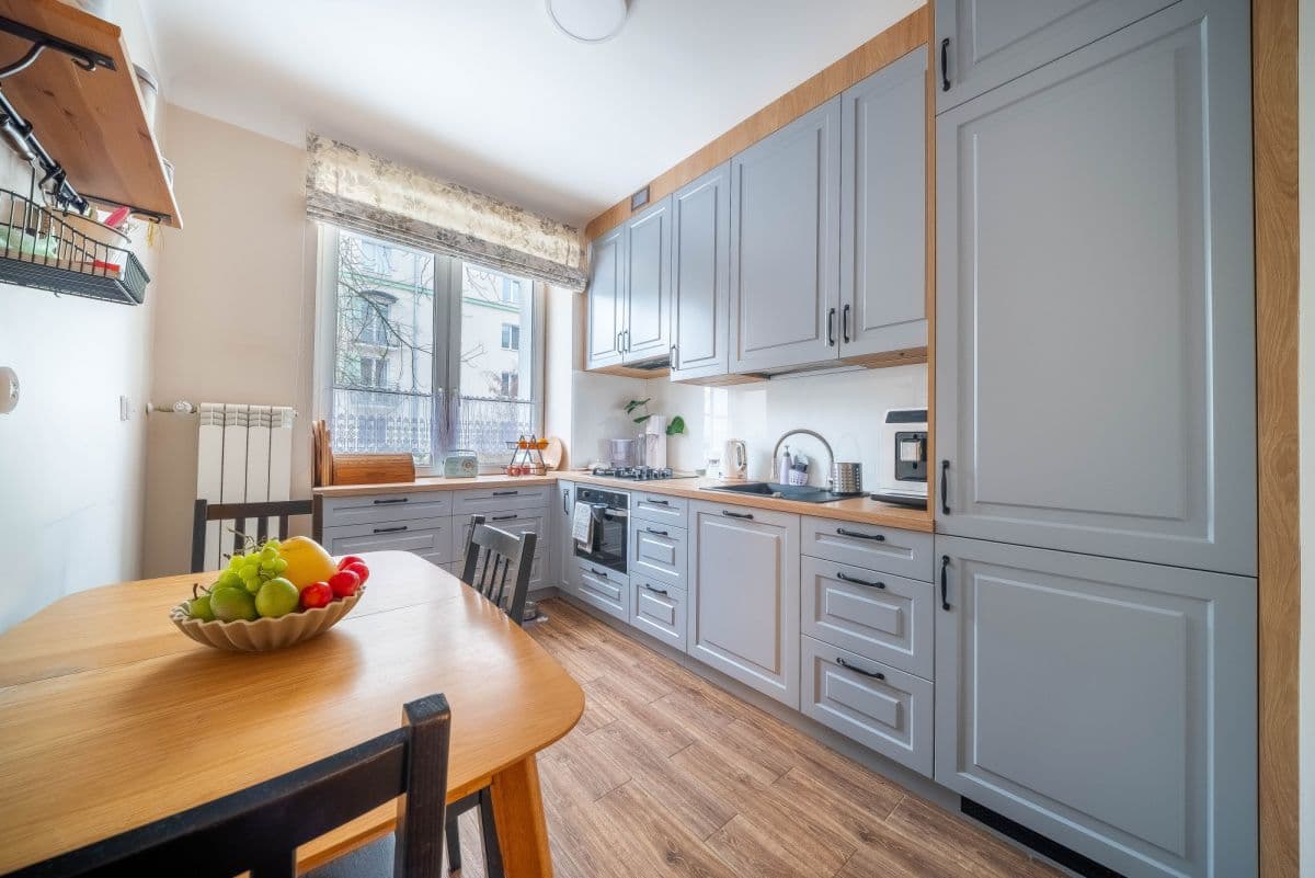 Ground floor apartment with garden in Wola – 6
