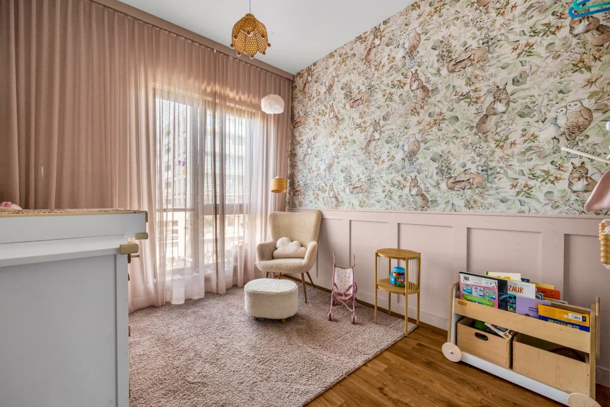 Spacious apartment in Służew with green views – 15