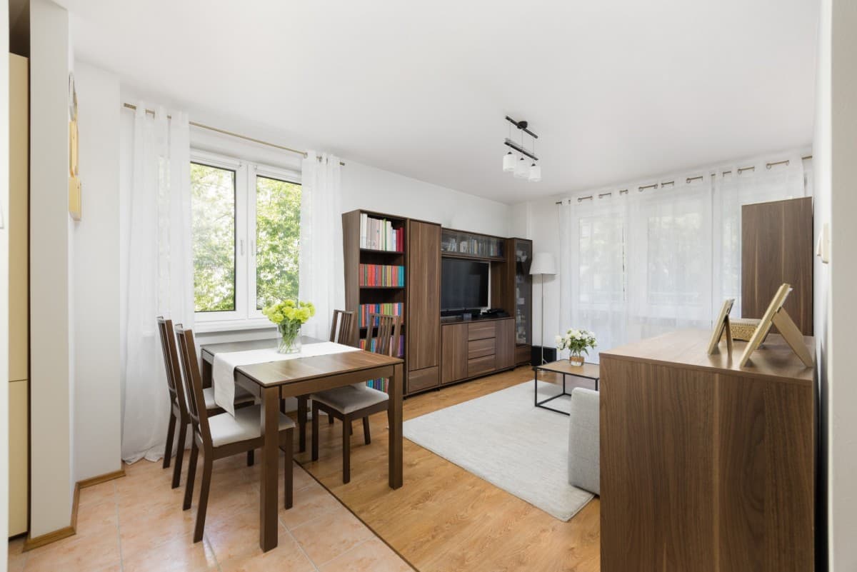 Two-bedroom apartment with balcony in green area – 2