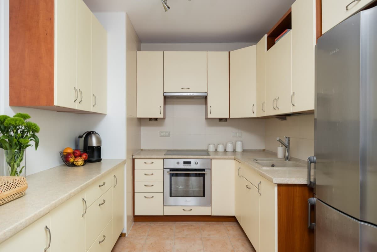 Two-bedroom apartment with balcony in green area – 3