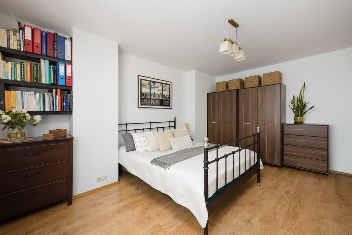 Two-bedroom apartment with balcony in green area – 7