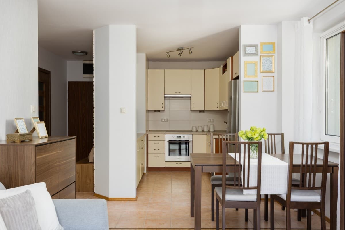 Two-bedroom apartment with balcony in green area – 10