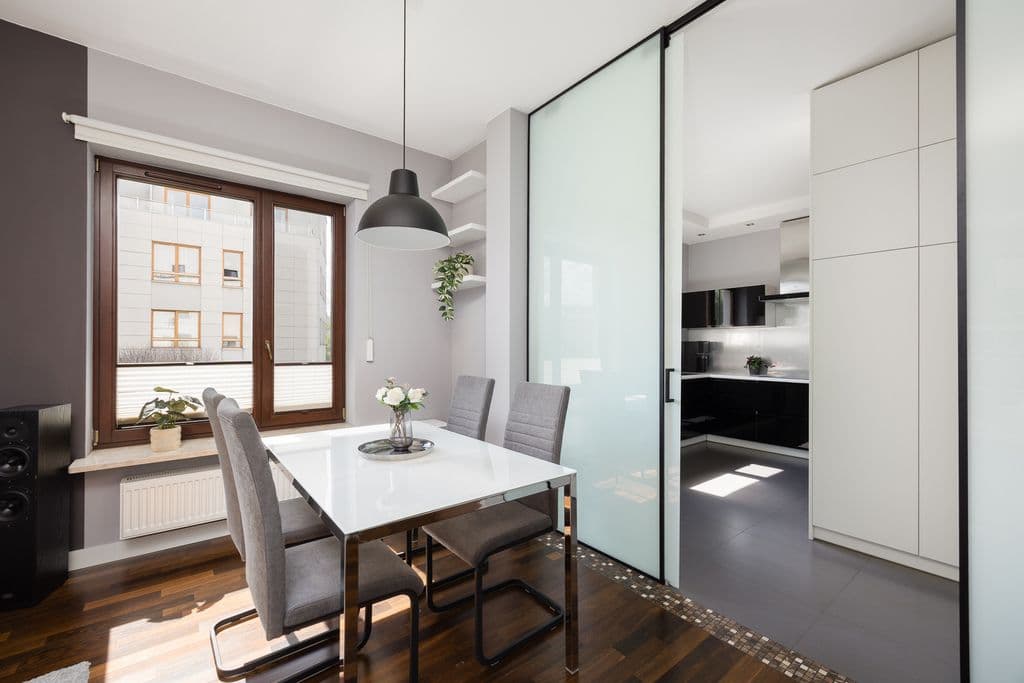 Spacious 3-room apartment with balcony in Wilanów – 5