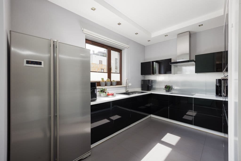 Spacious 3-room apartment with balcony in Wilanów – 6