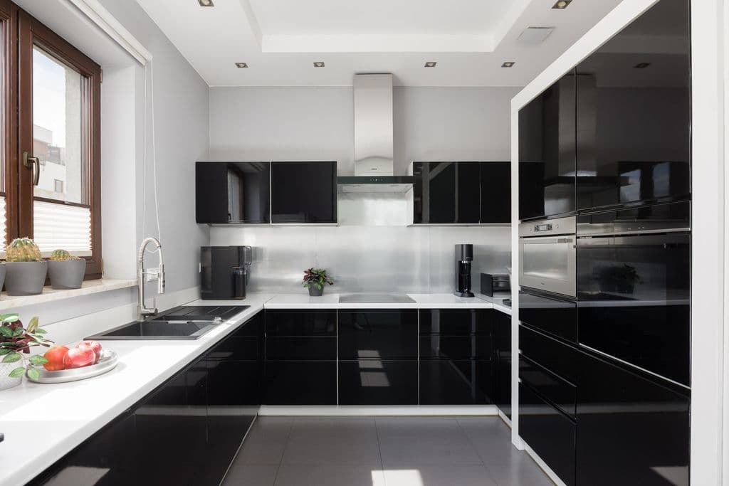 Spacious 3-room apartment with balcony in Wilanów – 7