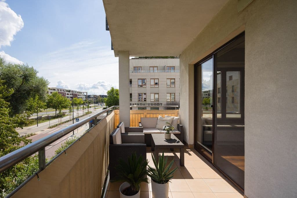 Spacious 3-room apartment with balcony in Wilanów – 15