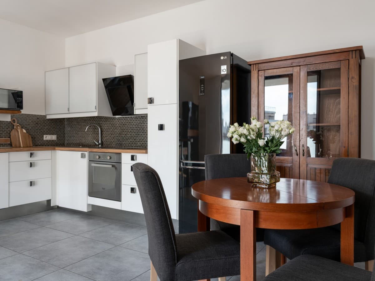 Comfortable 2-room apartment with large balcony – 1