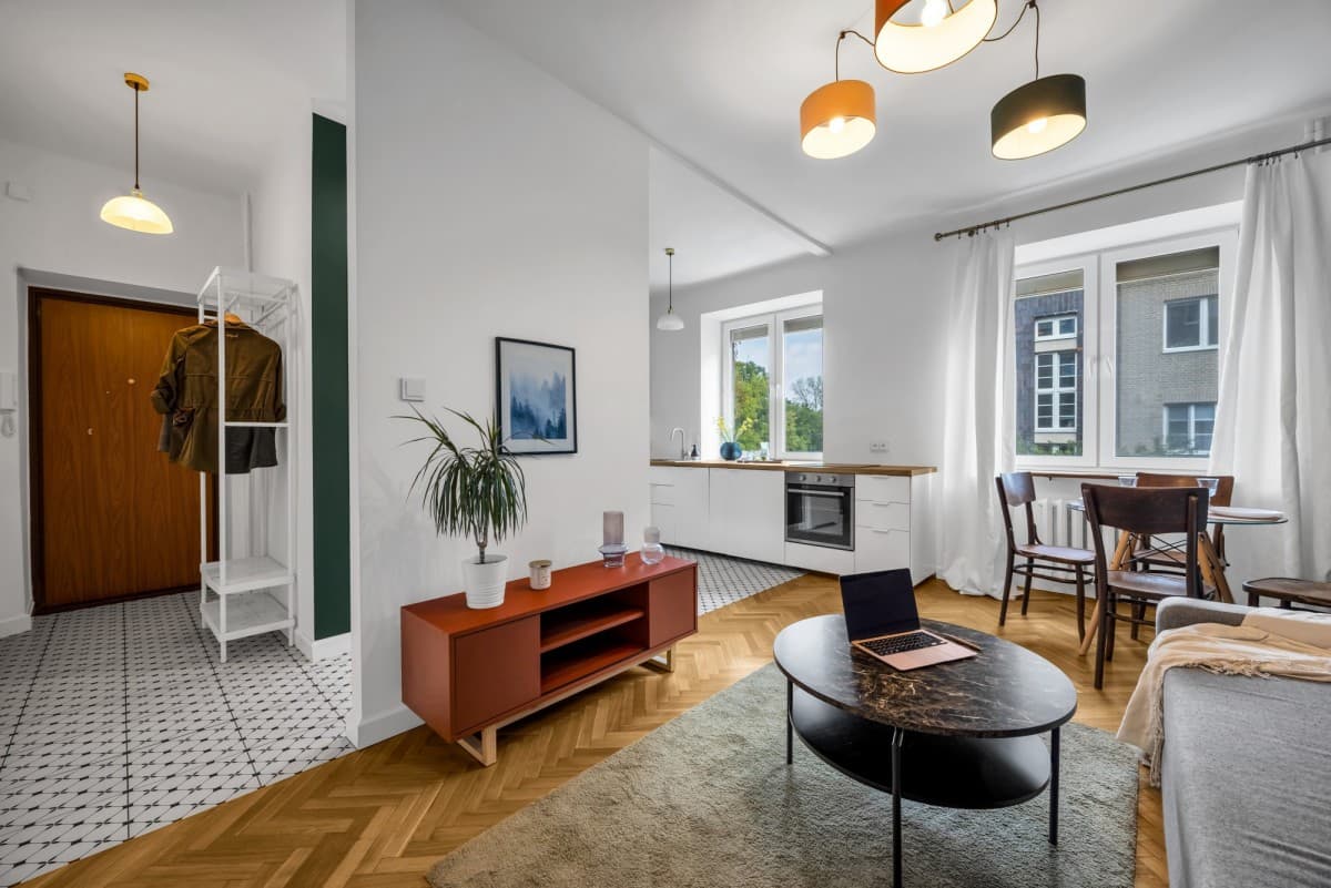 Renovated 45 m² apartment near metro – 3