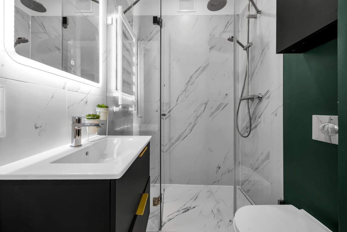 Renovated 45 m² apartment near metro – 9