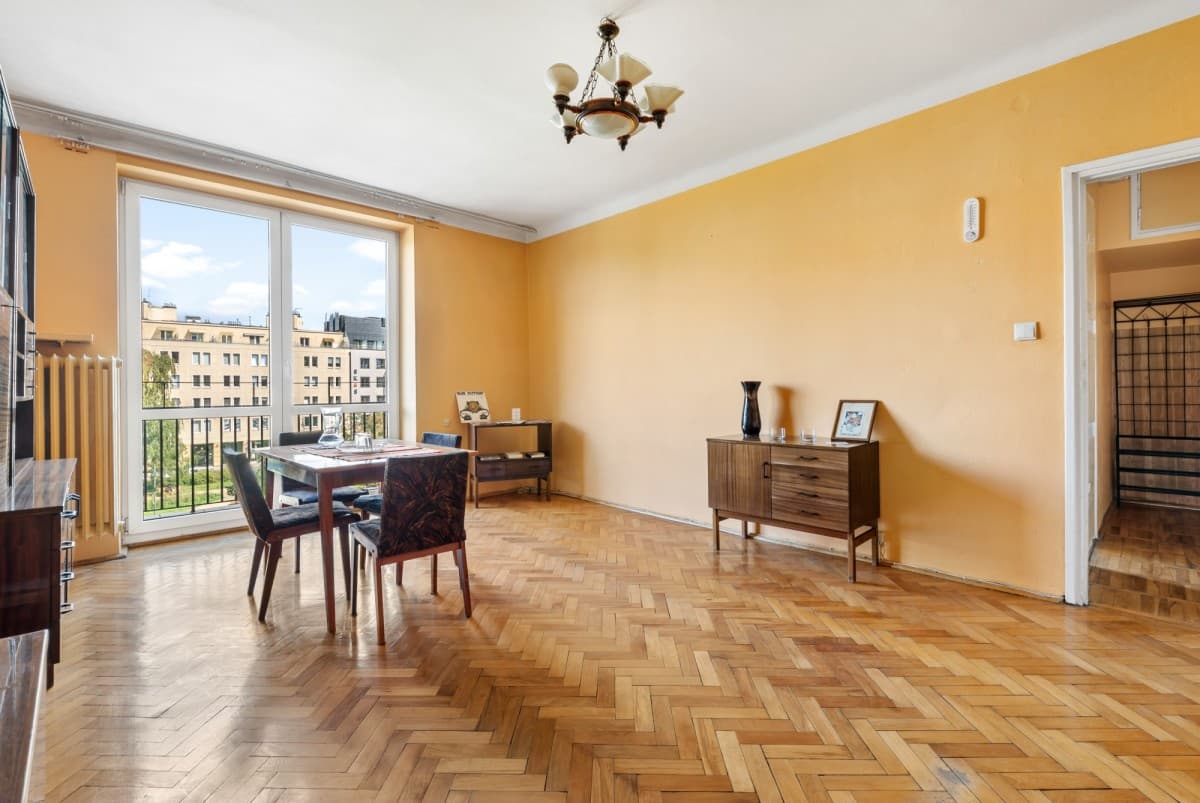 Renovation-ready apartment in Warsaw's city center – 3