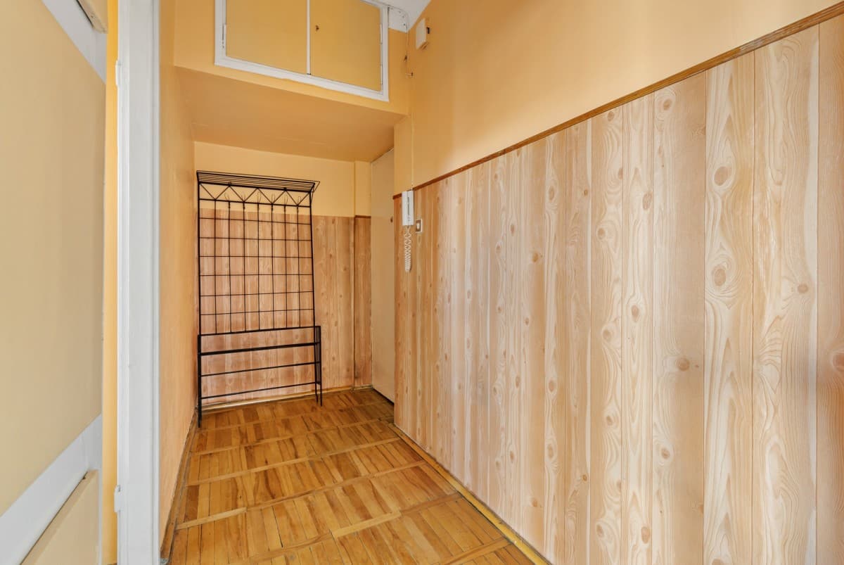 Renovation-ready apartment in Warsaw's city center – 17