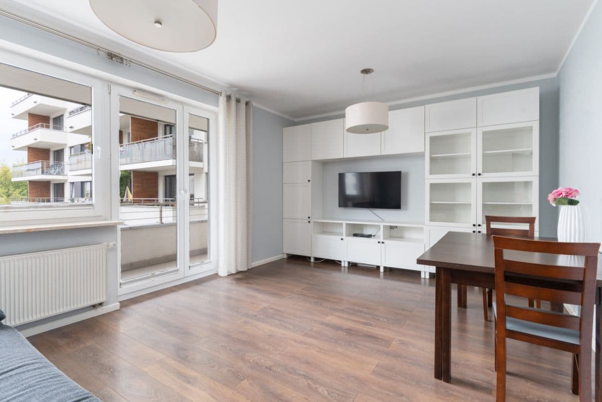 Spacious 3-room apartment in green Bemowo – 4