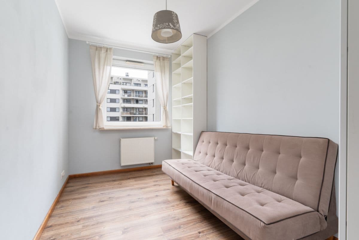 Spacious 3-room apartment in green Bemowo – 6