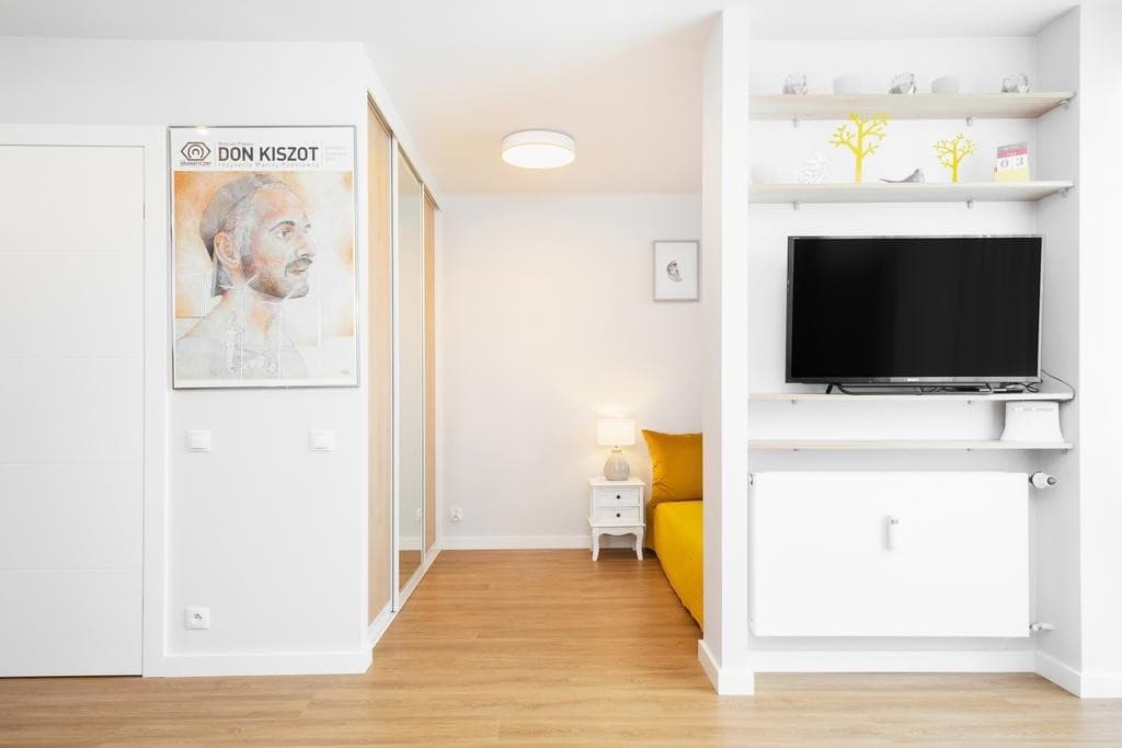 Furnished studio in central Warsaw with parking – 5