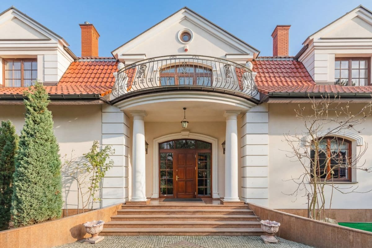 Stunning estate with guest house in Targówek – 2