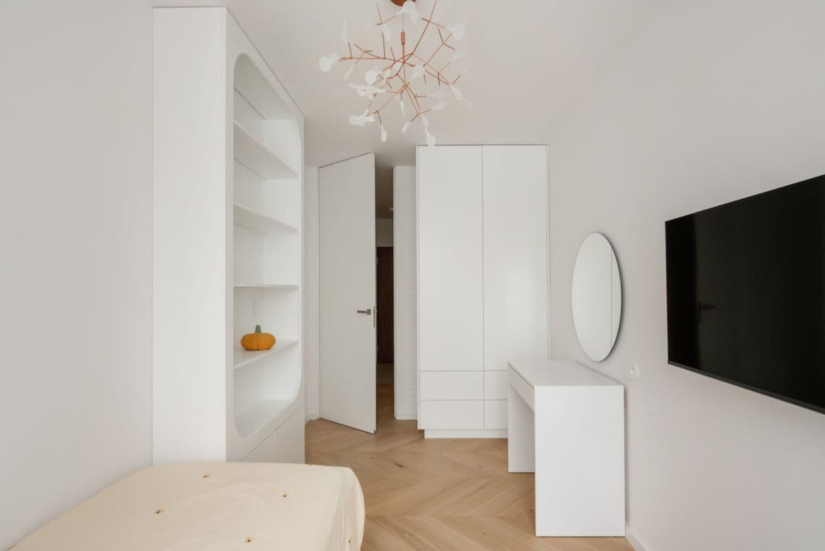 Stylish 3-room apartment with park view balcony – 14