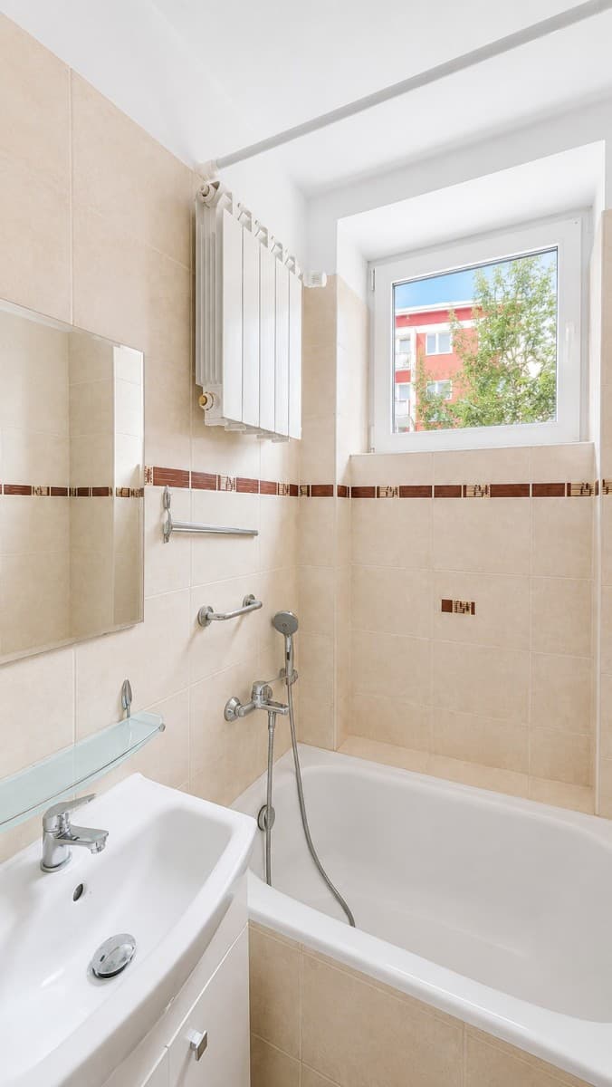 2-room apartment 50m from Słodowiec Metro – 23