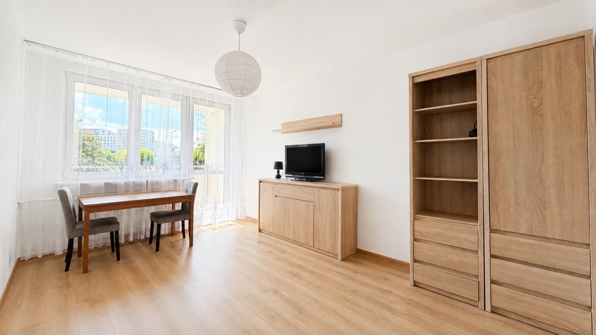2-room apartment 50m from Słodowiec Metro – 2